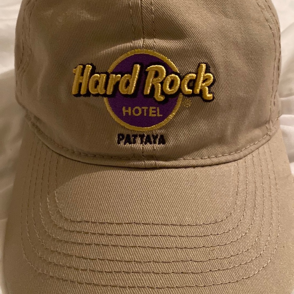 Hard rock hat
